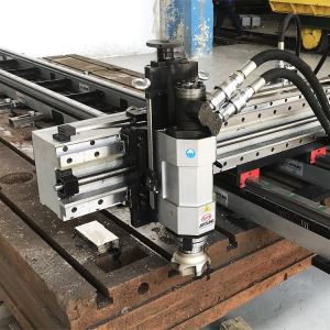 Penggilingan Gantry Bergerak Dalam Mesin Medan